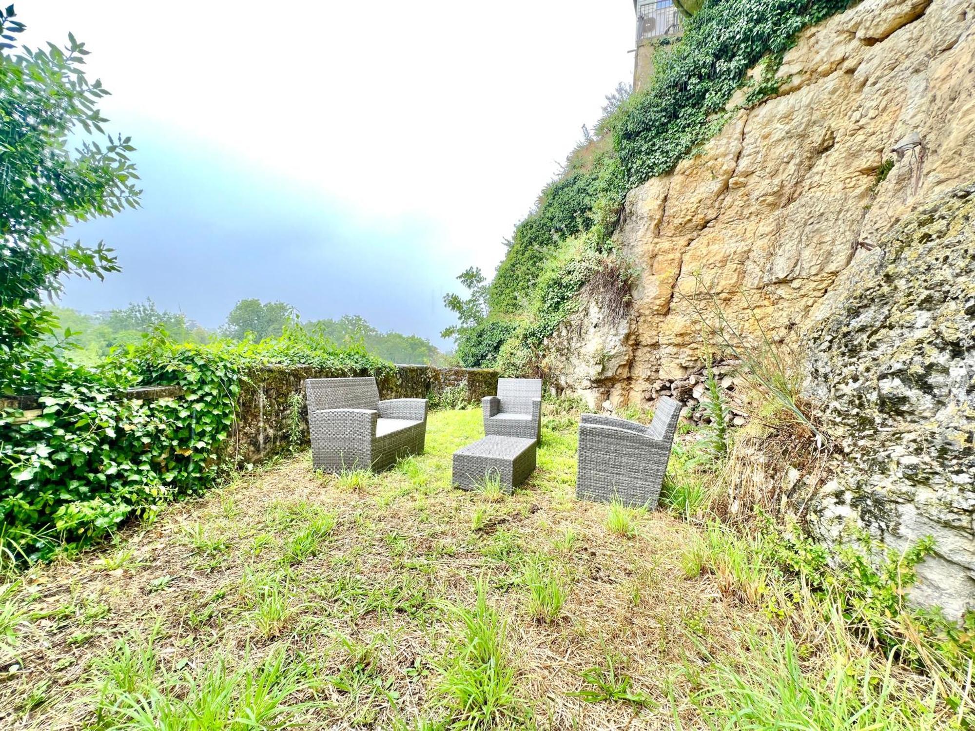 Les Hauts De Tison ~ Vue Sur La Vallee Du Clain Poitiers Ngoại thất bức ảnh